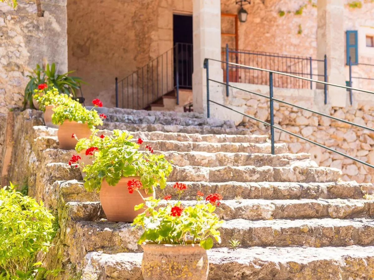 Casita Ses Dones Apartment Campanet
